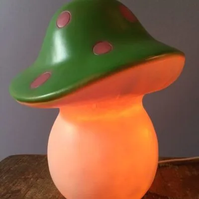 Alternative view of Spaanse Paddenstoel groen/roze