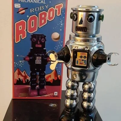 robot roby chroom
